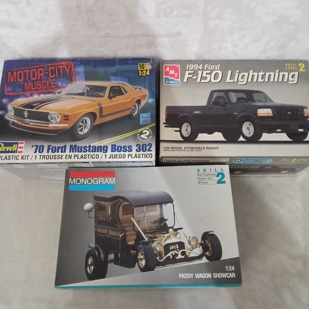 Lot of 3 Model Kits 70 Ford Mustang Boss 302 94 F-150 Lightning 1912 Paddy Wagon